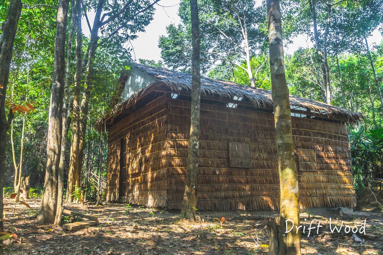 Driftwood Hostel And Bungalows Koh Rong Sanloem Zewnętrze zdjęcie