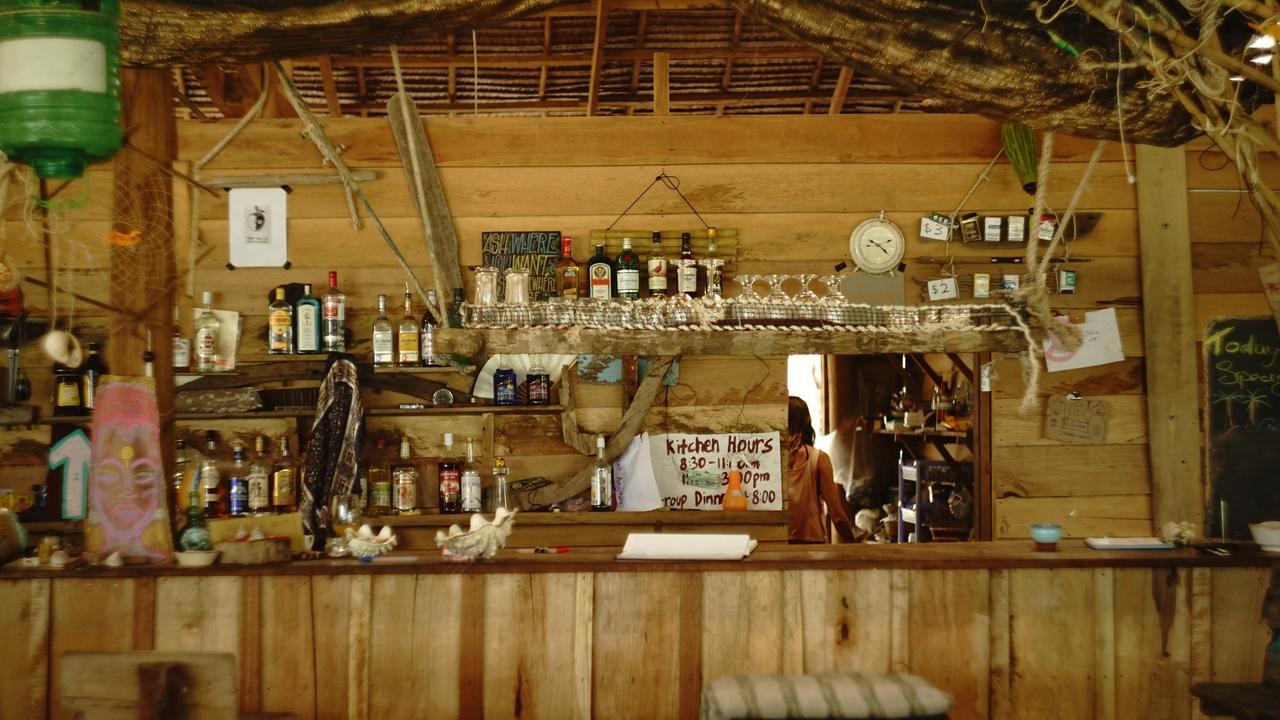 Driftwood Hostel And Bungalows Koh Rong Sanloem Zewnętrze zdjęcie