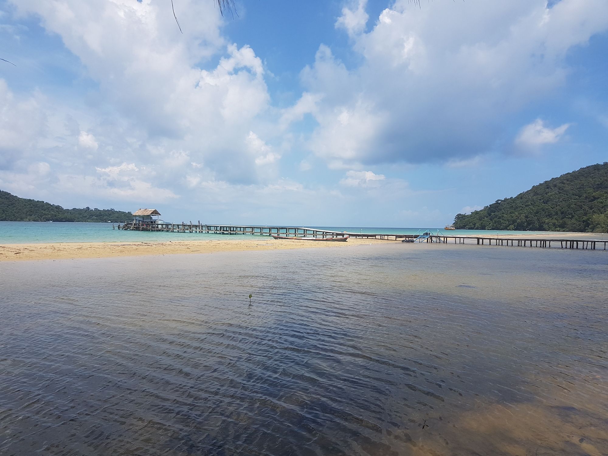 Driftwood Hostel And Bungalows Koh Rong Sanloem Zewnętrze zdjęcie