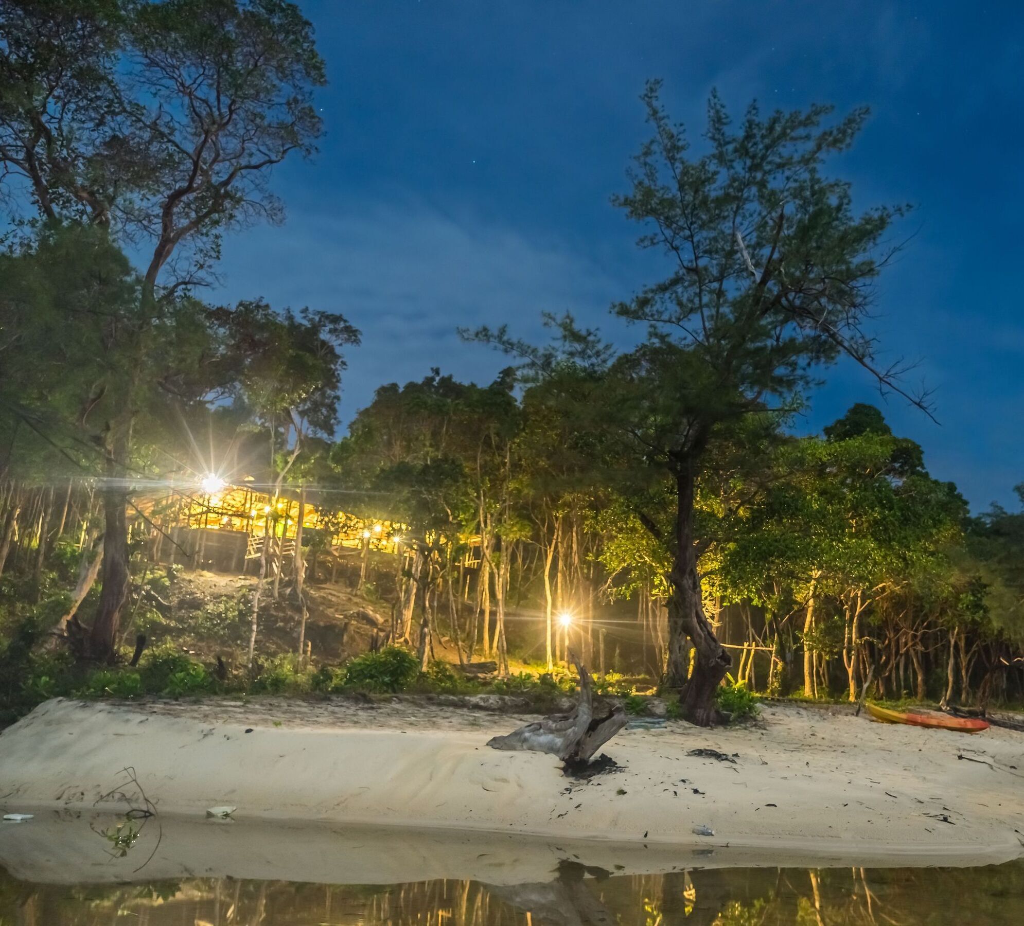 Driftwood Hostel And Bungalows Koh Rong Sanloem Zewnętrze zdjęcie